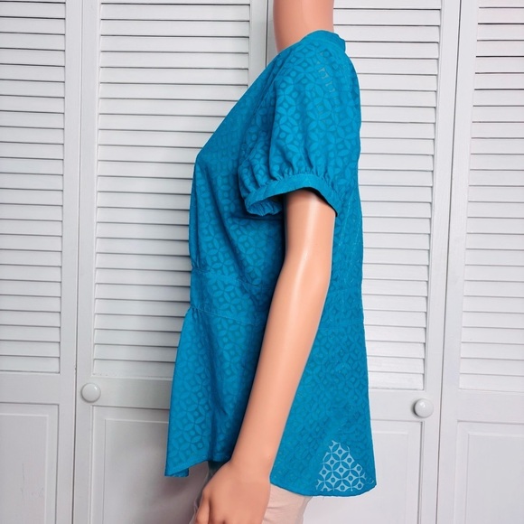 ATTENTION Semi Sheer Short Sleeve Button Down Blouse in Blue Size Large - Picture 3 of 8